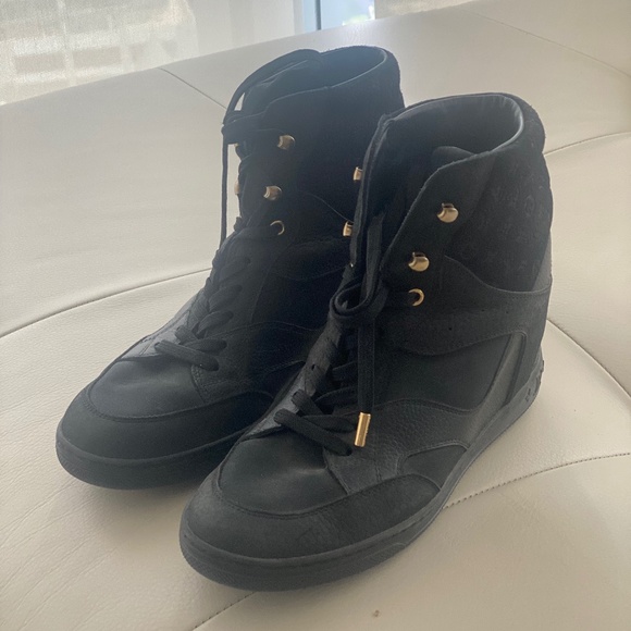 Louis Vuitton Black High-Top Sneakers - Picture 1 of 4